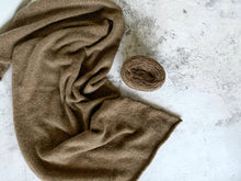 Load image into Gallery viewer, camel hair sweater
