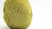 Load image into Gallery viewer, Giant merino wool
