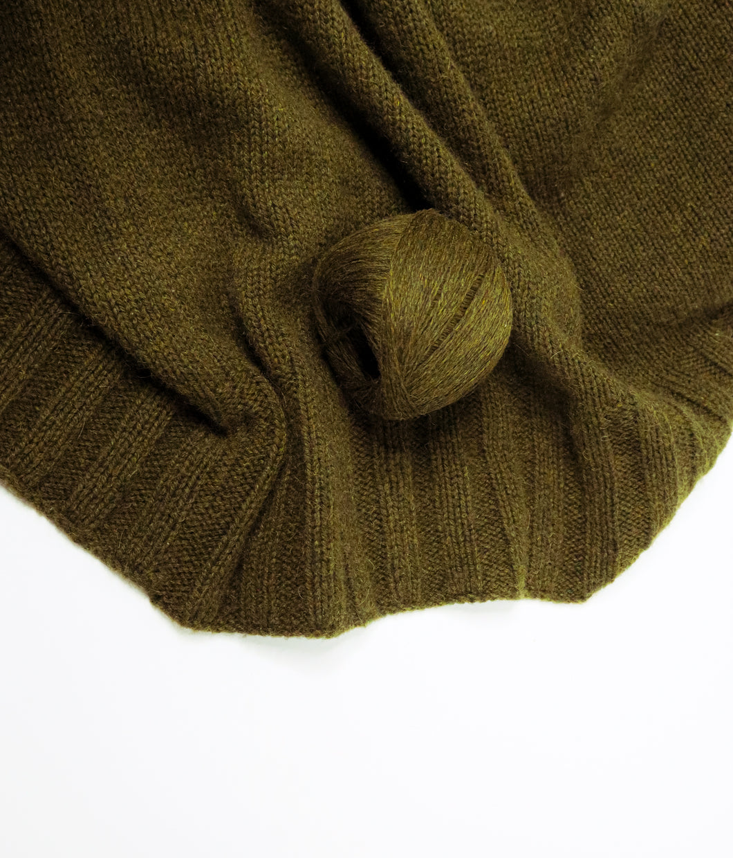 Camel Hair wool 100g ball in Moss Green, Green camel wool yarn, Pure wool yarn, Sustainable yarn, Eco-friendly & Ethical Yarn