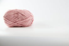 Load image into Gallery viewer, merino wool yarn
